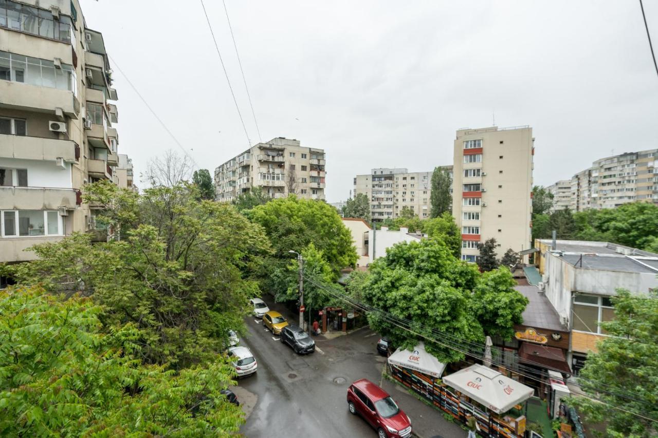 Felicity Apartment By The Park Bukarest Exterior foto